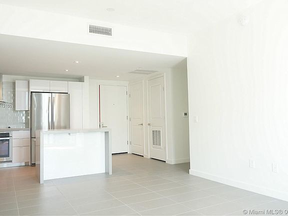 2nd image of 1600 NE 1st Ave #D1