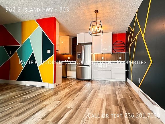 2nd image of 962 Island Hwy S #303