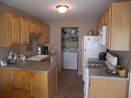 5th image of 362 Wilmington Dr Unit B1