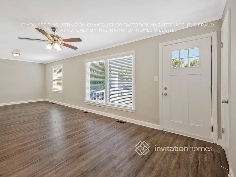 512 Inwood Dr — Photo 7