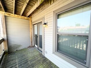 2708 W Willowlake Dr UNIT 203, Peoria, IL 61614