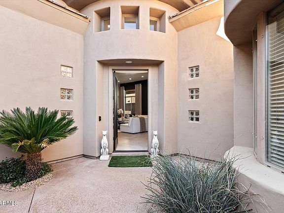 4th image of 15240 N Clubgate Drive #137