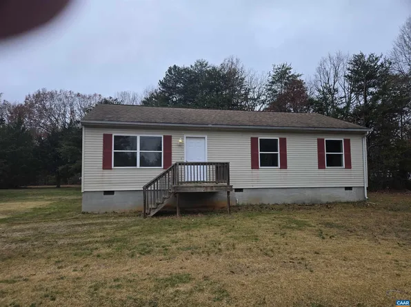 807 Mica Rd, Mineral, VA 23117
