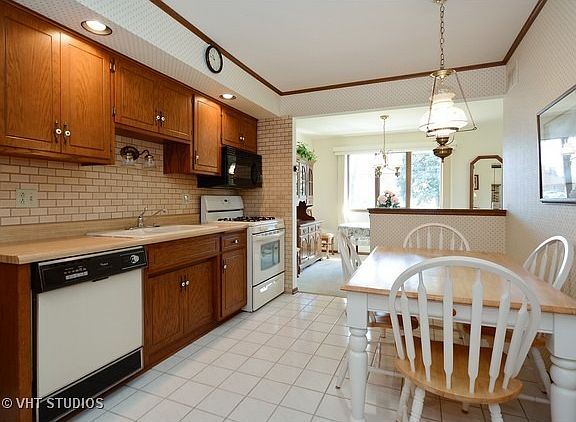 4th image of 7547 Willowood Ct