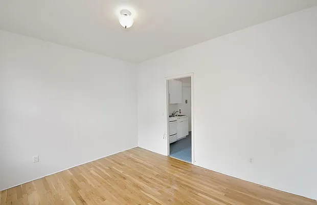 Rented by Aether Property Group | media 12