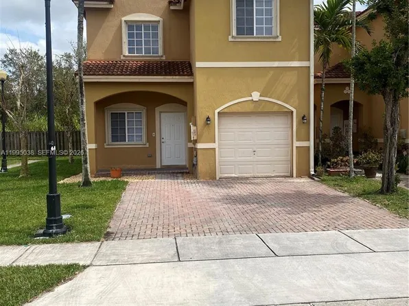 319 SE 20th Ter #319, Homestead, FL 33033
