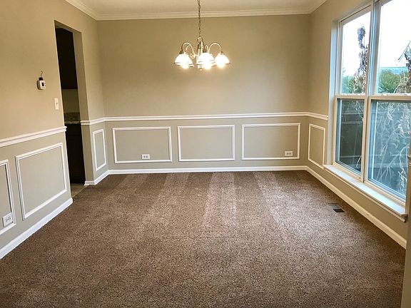 5th image of 2105 Aspen Dr