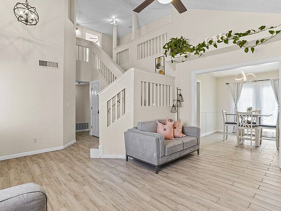 5th image of 7378 Luz De Lumbre Ave