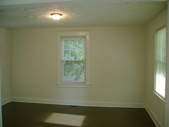 Living Room (down stairs)