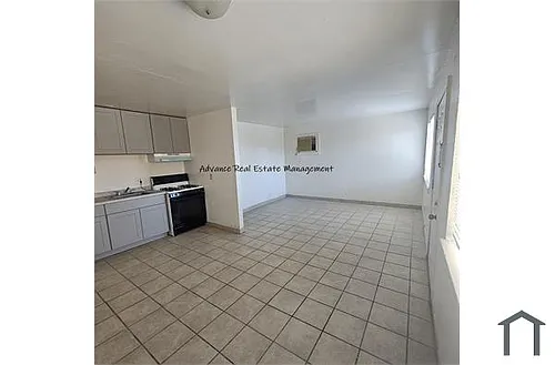 321 Fairbanks Ave #8 Photo 1