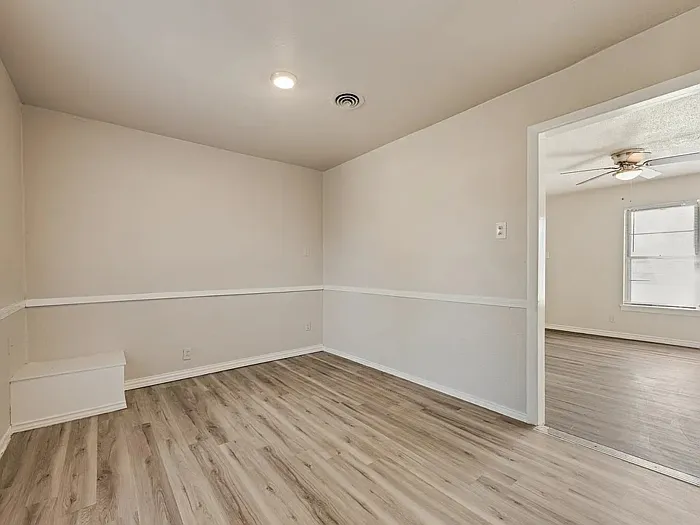 165 Eisenhower Blvd #A — Photo 5