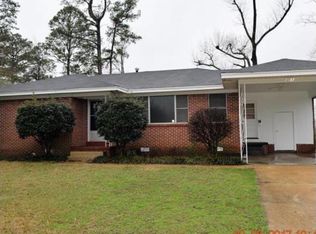 1307 Clayton Ave, Tupelo, MS 38804