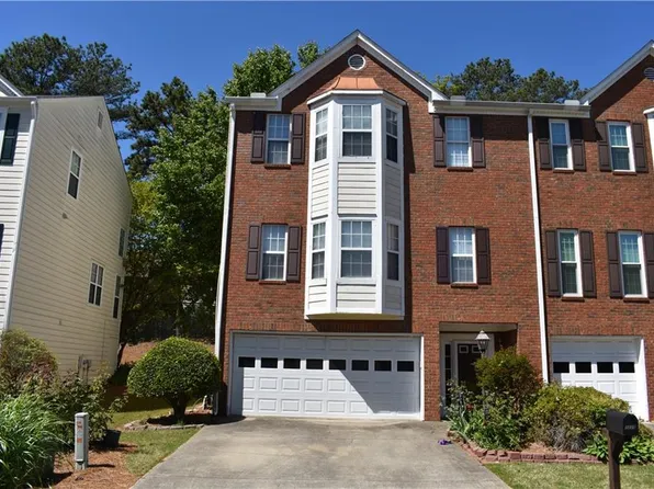 5229 Pinnacle Pointe Ct, Norcross, GA 30071