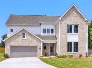 405 Red Wood Ln, Hoschton, GA 30548