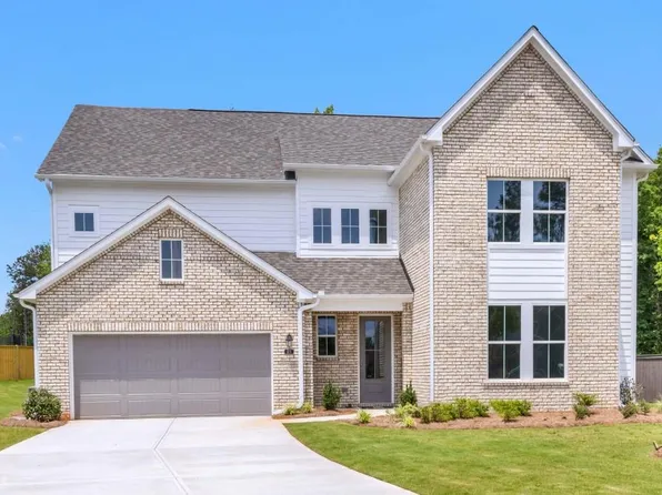 405 Red Wood Ln, Hoschton, GA 30548