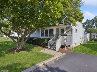 50 E 55th St, Westmont, IL