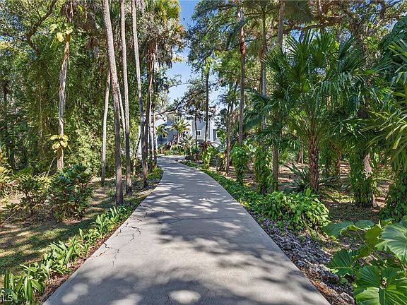 2nd image of 14041 River Rd