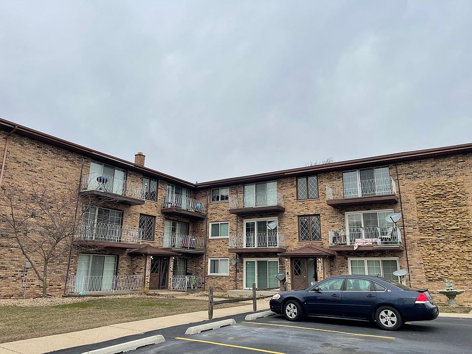 1st image of 18538 Christina Dr #12