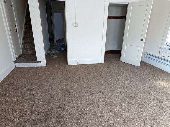 3rd image of 2014 Market St Floor 2