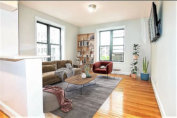 1st image of 815 W 180th St Floor 5