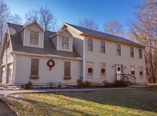716 Tanner Rd, Clifton Park, NY 12065