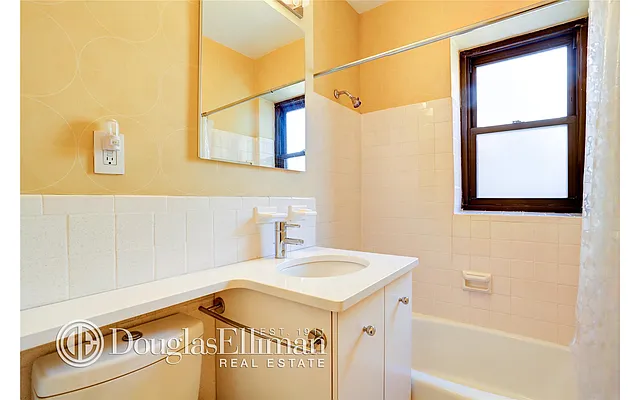 Sold by Douglas Elliman | media 25