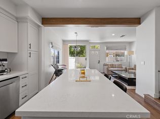 906 S Boulder Pl, Anaheim, CA 92808