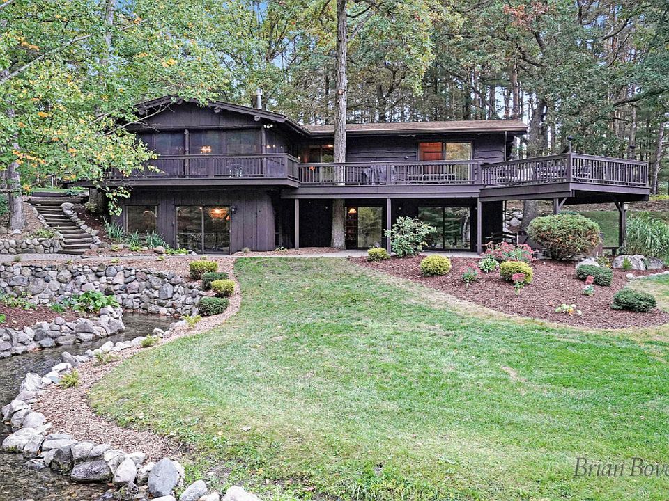 538 Indian Lakes Rd NE, Sparta, MI 49345 Zillow