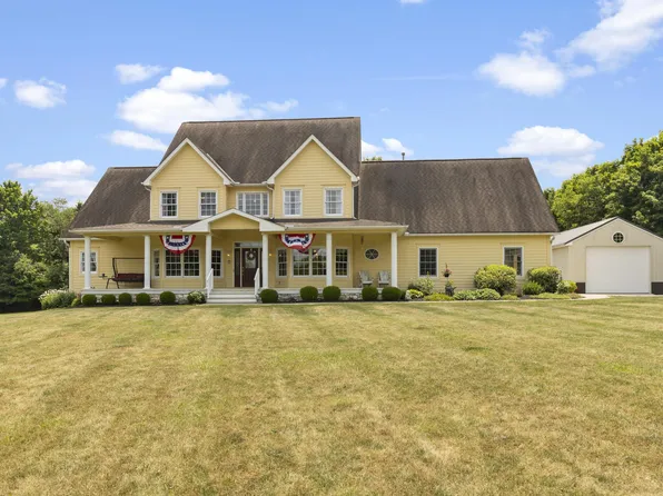 7722 Plumb Rd, Galena, OH 43021