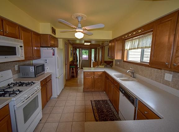 4th image of 26338 W Alexander Ave