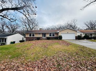 20 8th Dr, Decatur, IL 62521