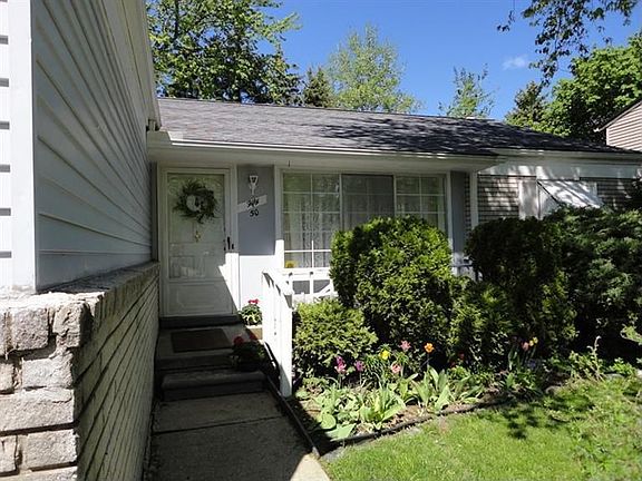 3rd image of 50 Carriage Way