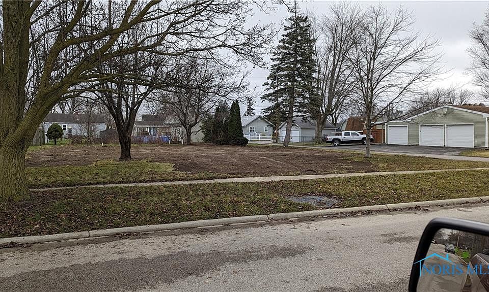 2nd image of 237 Clifton Ave