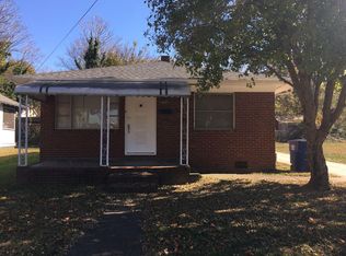 1821 Chapel St, Winston Salem, NC 27127
