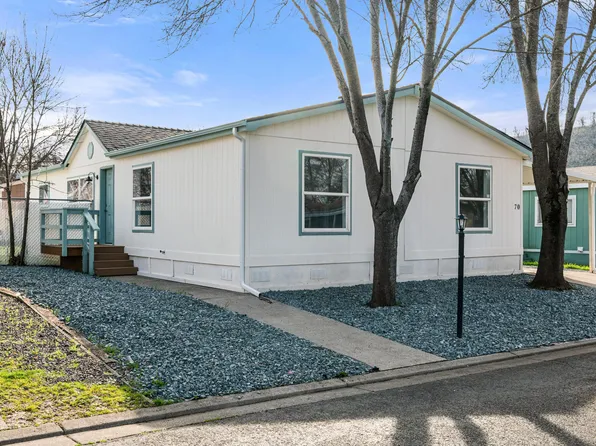 633 E Archwood Dr Unit 70, Eagle Point, OR 97524