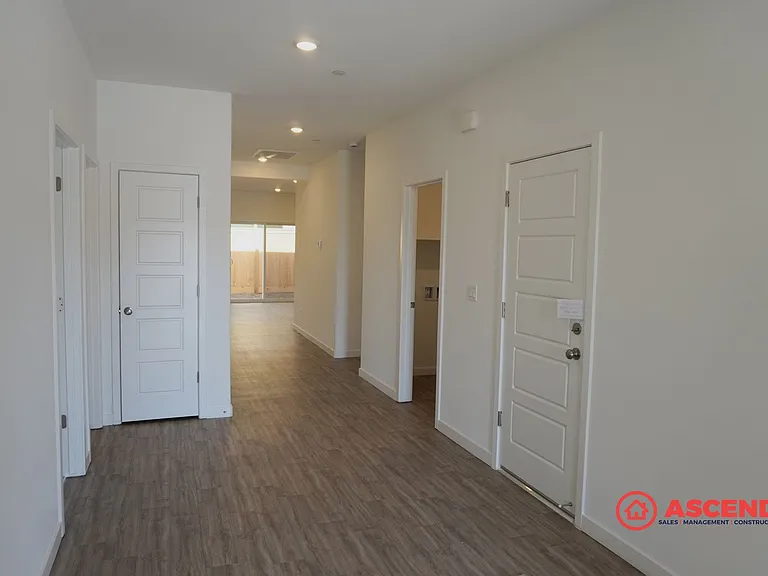 9618 Greenwood Glen Ln — Photo 5