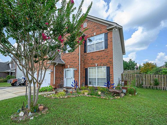 2nd image of 328 Waterford Cove Trl