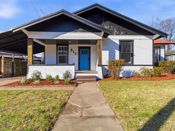 215 E 12th St, Bonham, TX 75418