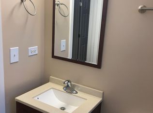 8541 S Phillips Ave #1, Chicago, IL