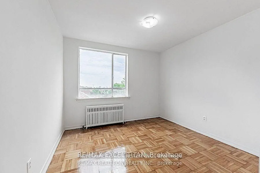 2 bed, $2,275 — Photo 4