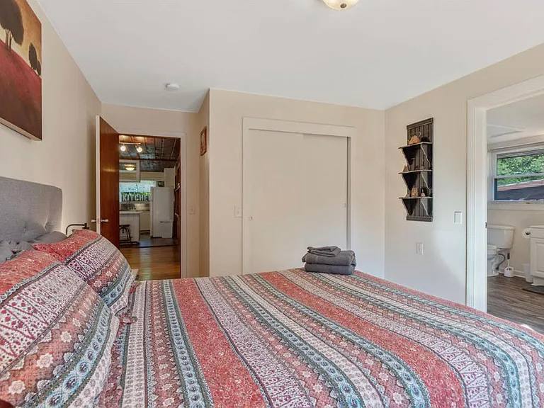 8521 Old Stage Rd — Photo 14