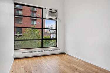 350 East 62nd Street, #4S