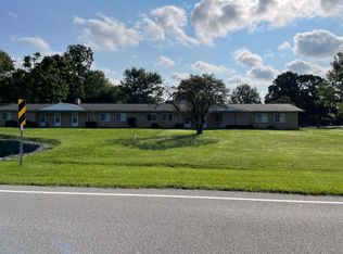 8396 N Akins Rd, North Royalton, OH 44133