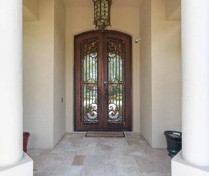 14816 Stirrup Ln — Photo 3