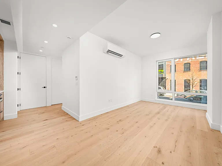 343 Himrod St #120 — Photo 3