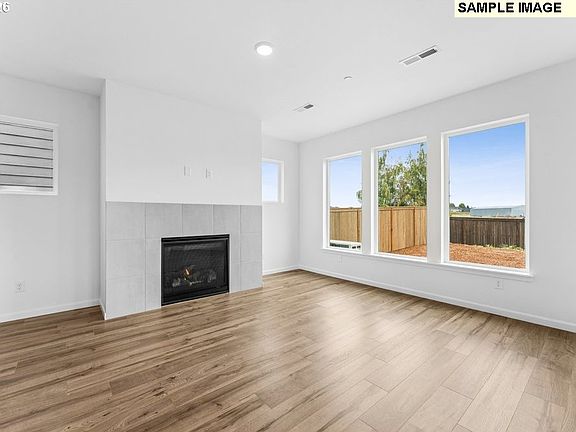 4th image of 9026 S 1st St