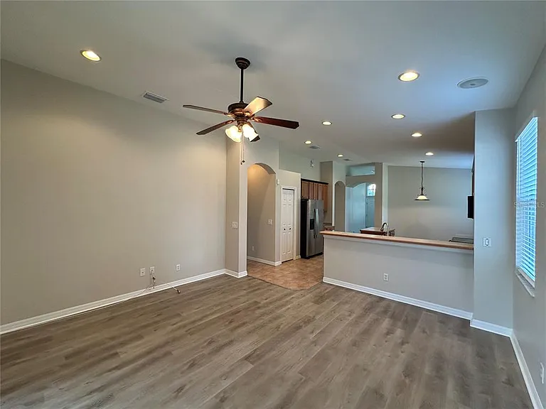 8037 Moccasin Trail Dr — Photo 12