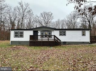 211 Haven Farms Cir, Petersburg, WV 26847