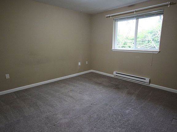 5th image of 24018 26th Pl S APT C301