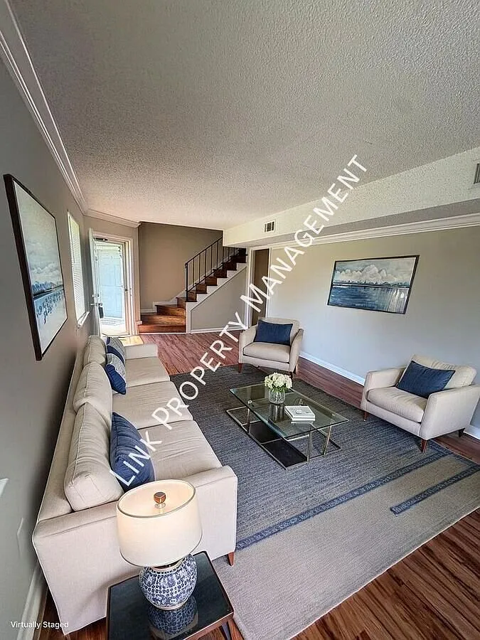 Half Off First Month! Don't Miss This 3/2 Townhome In Brainerd For Only $1395 With Storage, Patio... — Photo 1